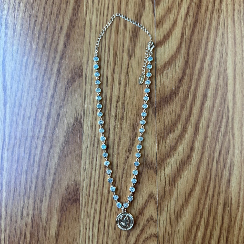 NEW Ettika Gold Crystal Medallion Choker Necklace